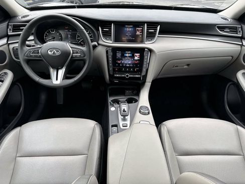 Certified 2025 INFINITI QX50 Luxe w/ Accent Package image 20