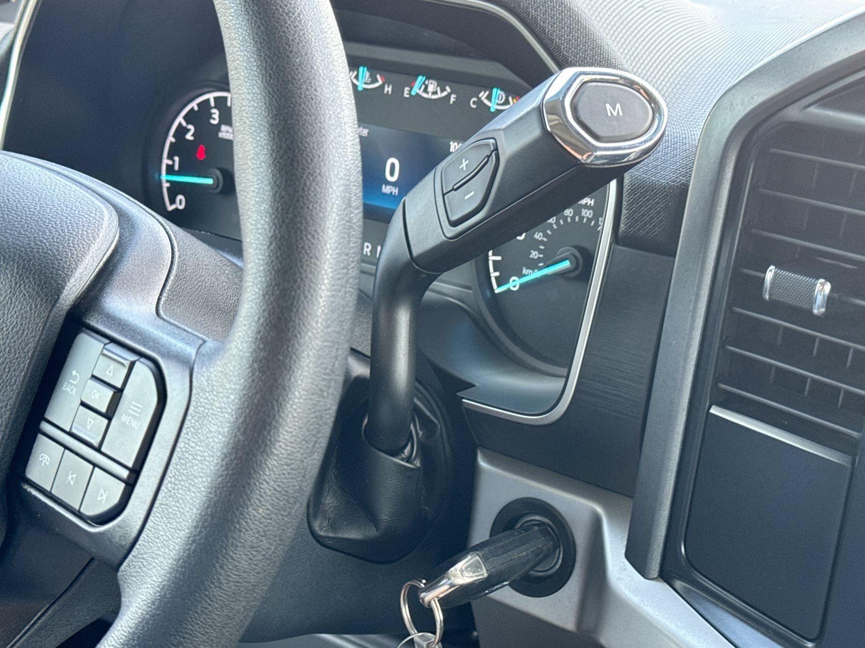 Used 2023 Ford F150 XLT AWD/4WD image 19
