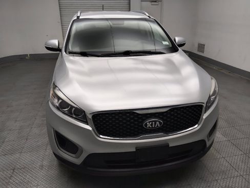 Used 2016 Kia Sorento FWD image 14