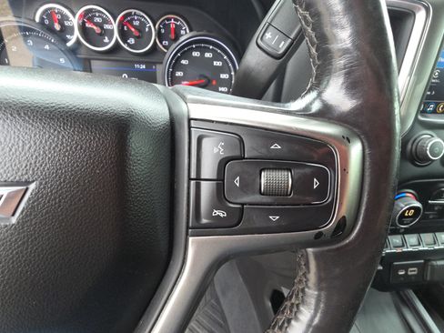 Used 2022 Chevrolet Silverado 3500 LTZ w/ LTZ Plus Package AWD/4WD image 21