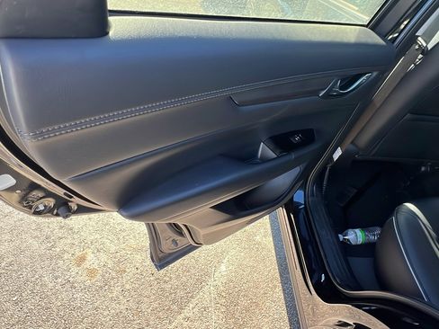 Used 2025 MAZDA CX-5 AWD 2.5 S w/ Select Package image 23