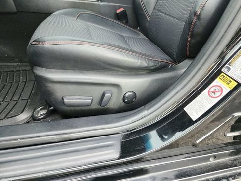Used 2015 Toyota Camry SE FWD image 20