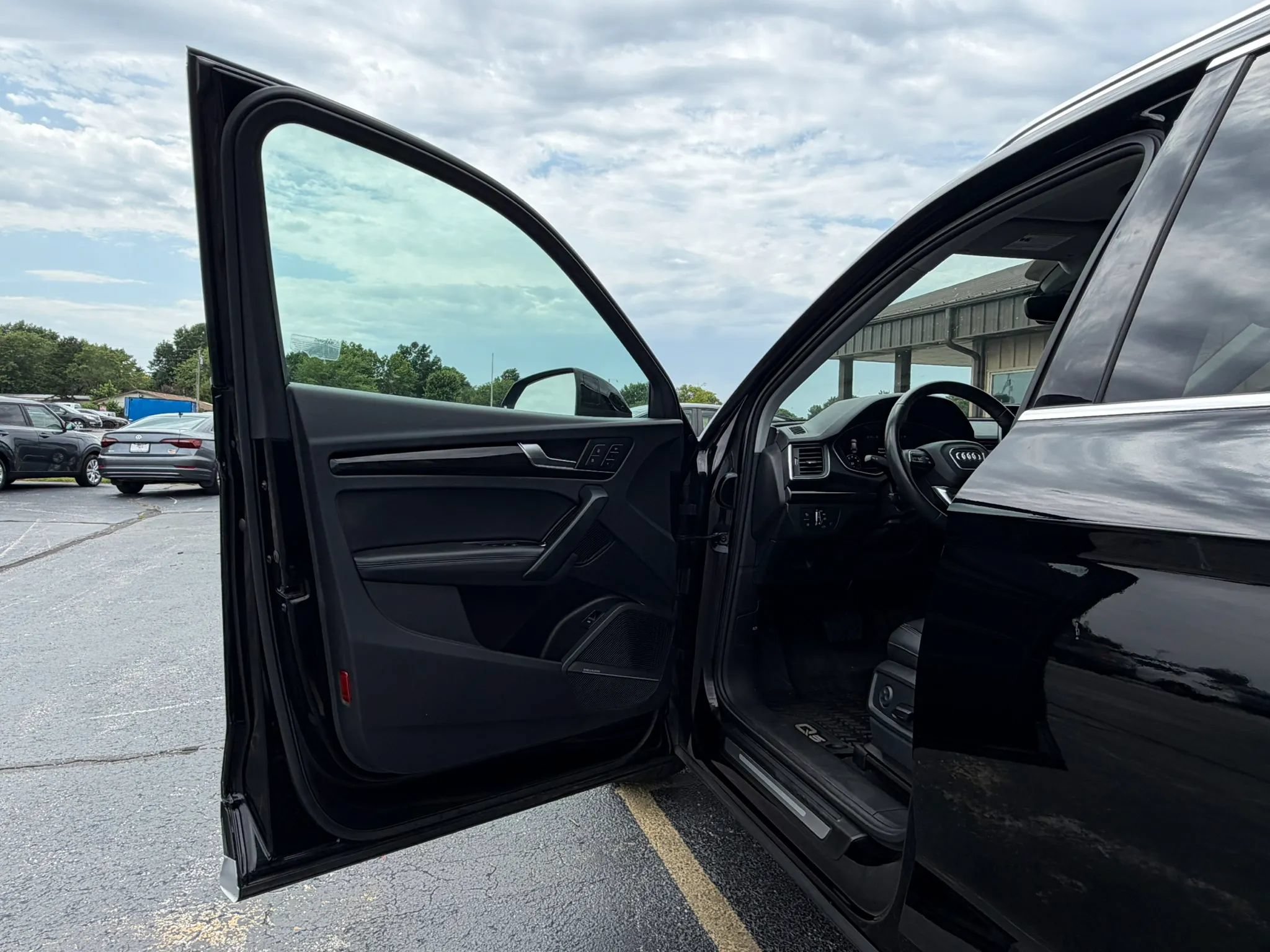 Used 2019 Audi Q5 2.0T Premium Plus AWD/4WD image 13