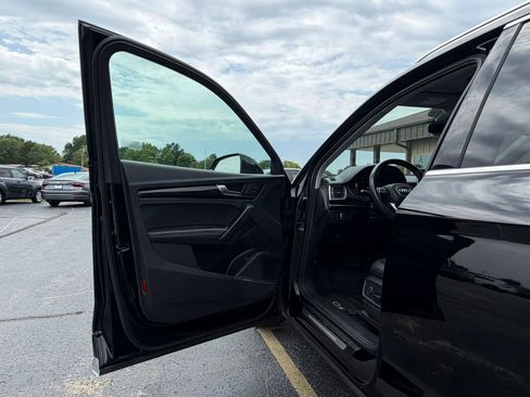 Used 2019 Audi Q5 2.0T Premium Plus AWD/4WD image 13