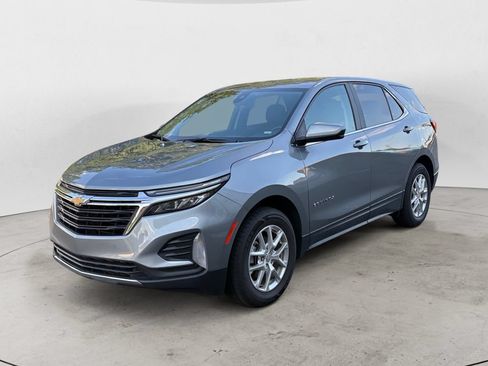 Used 2024 Chevrolet Equinox LT AWD/4WD image 7
