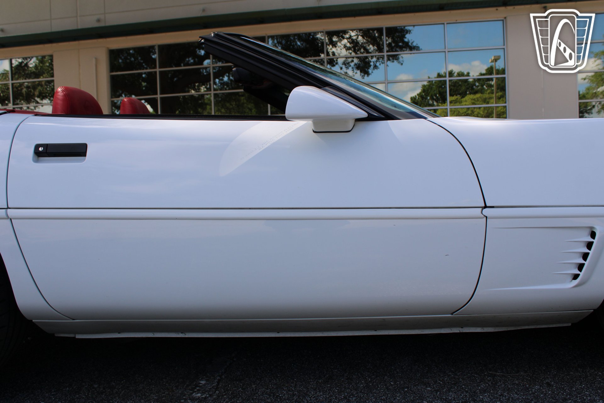 Used 1995 Chevrolet Corvette Convertible RWD image 34