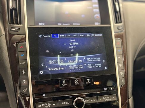 Used 2019 INFINITI Q50 Luxe w/ Essential Package (3.0T Luxe) image 29