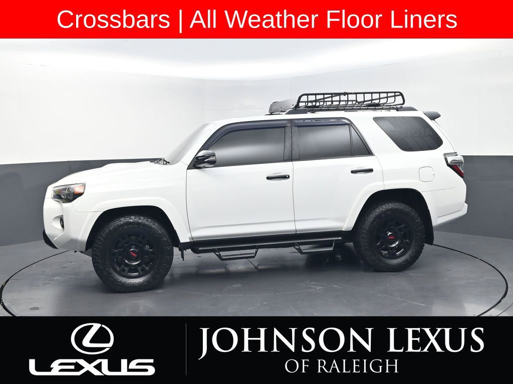 Used 2021 Toyota 4Runner Venture w/ Moonroof Package AWD/4WD image 2