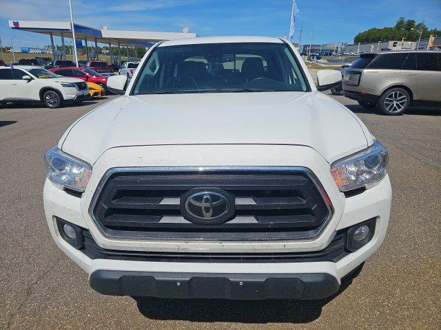 Used 2023 Toyota Tacoma SR5 w/ Technology Package AWD/4WD image 2