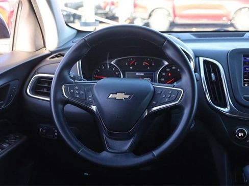 Used 2024 Chevrolet Equinox LT image 23