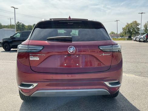 Certified 2023 Buick Envision Avenir image 3