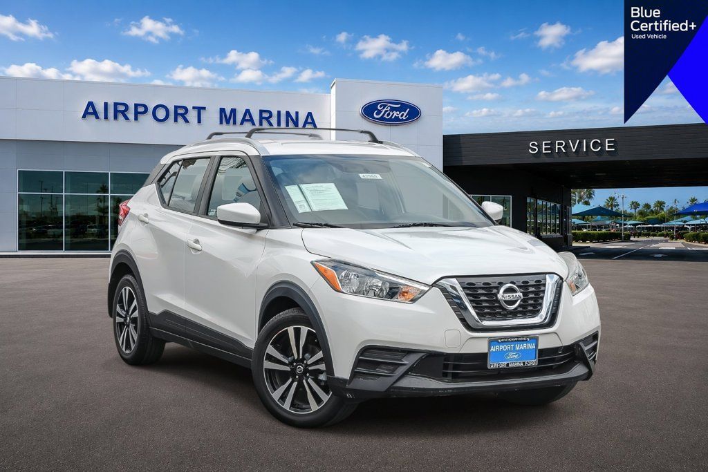 Used 2019 Nissan Kicks SV w/ Exterior Package FWD image 1