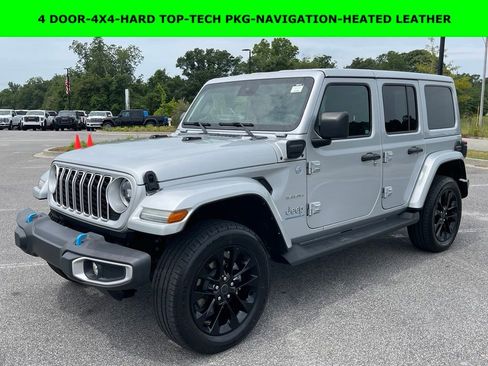Used 2024 Jeep Wrangler Unlimited Sahara w/ Technology Group AWD/4WD image 1