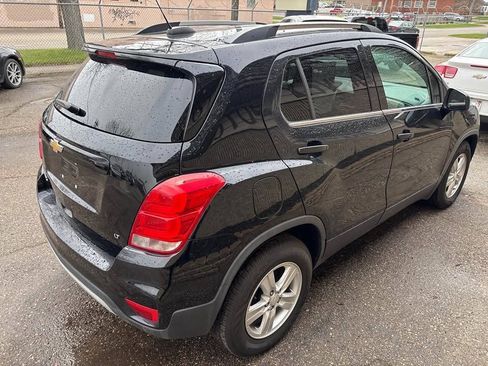 Used 2018 Chevrolet Trax LT FWD image 6