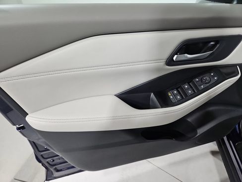 New 2026 Nissan Rogue Dark Armor AWD/4WD image 11