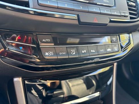 Used 2017 Honda Accord Sport Special Edition image 26