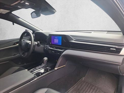 Certified 2025 Toyota Camry SE FWD image 16