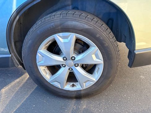 Used 2016 Subaru Forester 2.5i Premium AWD/4WD image 7