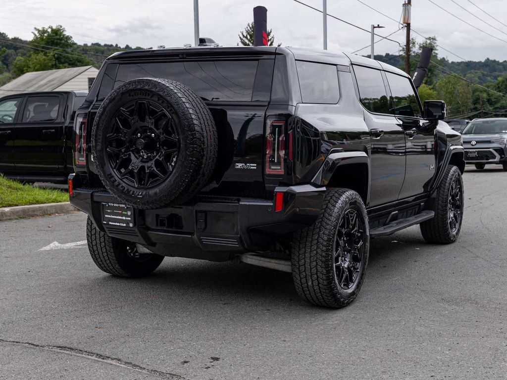 Used 2026 GMC Hummer EV SUV AWD/4WD image 4