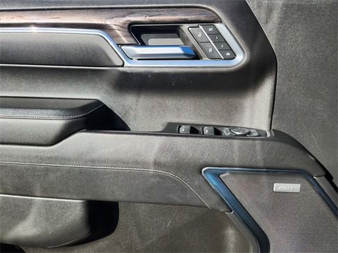 Used 2023 Chevrolet Silverado 1500 LTZ w/ LTZ Premium Package image 6