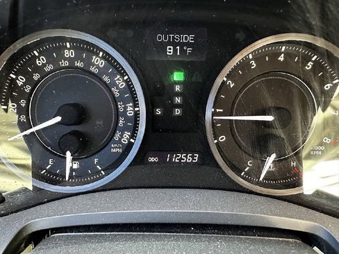 Used 2010 Lexus IS 350C image 17