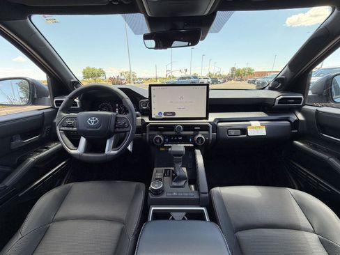 New 2026 Toyota 4Runner Limited AWD/4WD image 18