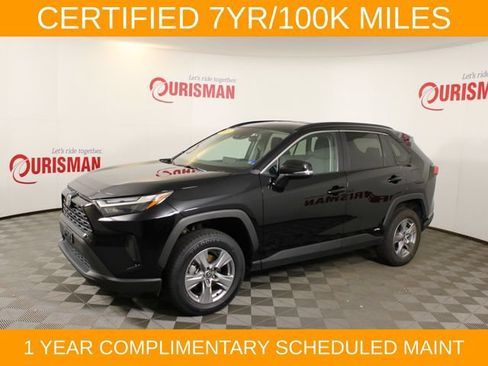 Used 2025 Toyota RAV4 XLE AWD/4WD image 3