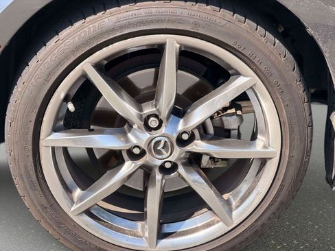 Used 2023 MAZDA MX-5 Miata Grand Touring RWD image 10