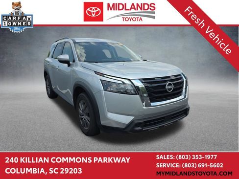Used 2024 Nissan Pathfinder SV AWD/4WD image 1