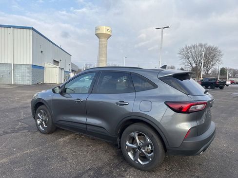 Used 2026 Ford Escape ST-Line image 7