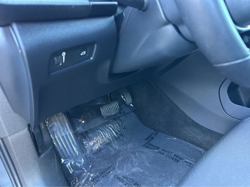 Used 2022 Polestar Polestar 2 image 29