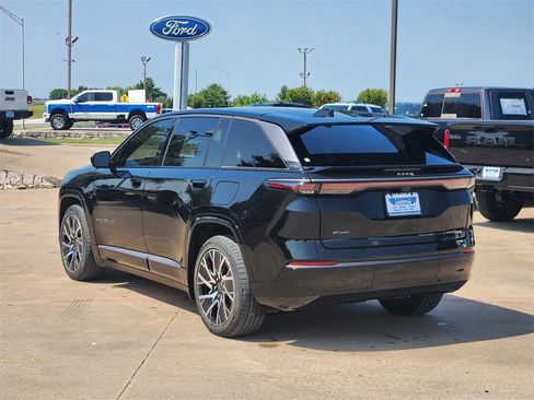 New 2025 Jeep Wagoneer S Limited image 3
