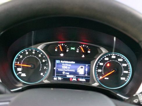 Used 2022 Chevrolet Equinox LT FWD image 17