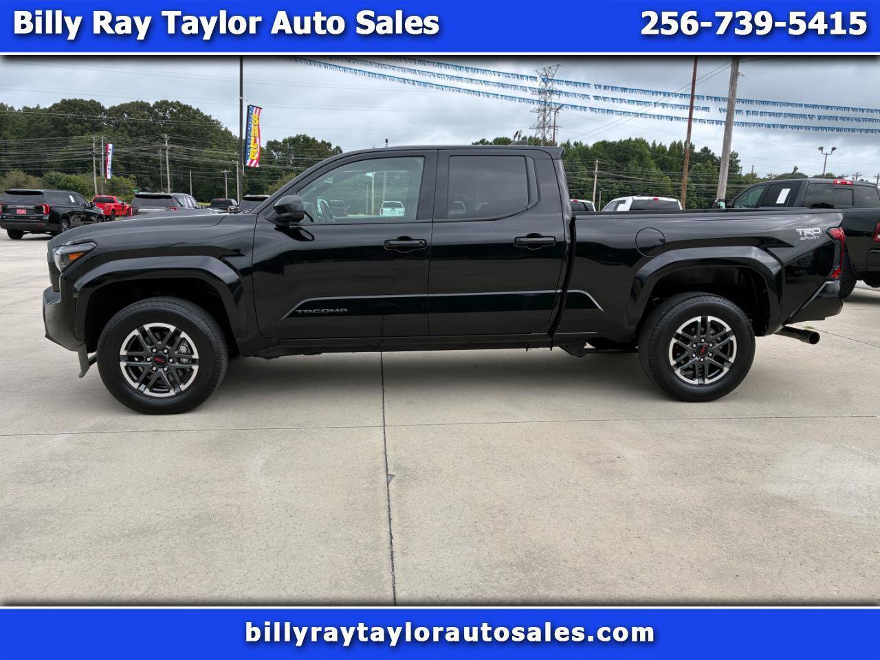 Used 2025 Toyota Tacoma TRD Sport AWD/4WD image 1