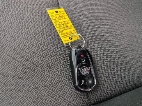 Used 2023 Buick Encore GX Select w/ Sport Touring Package image 33