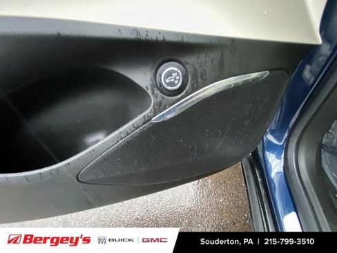 Certified 2023 Buick Enclave Essence image 27