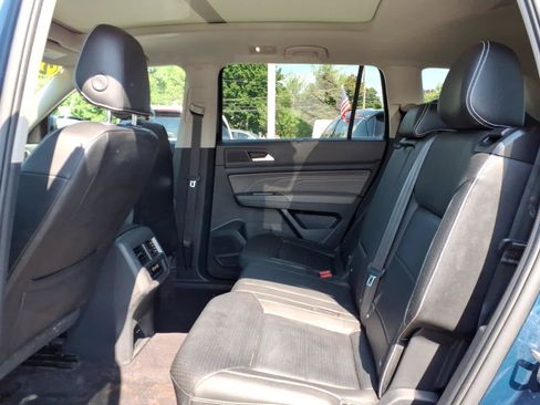 Used 2021 Volkswagen Atlas SE w/ Panoramic Sunroof Package AWD/4WD image 13