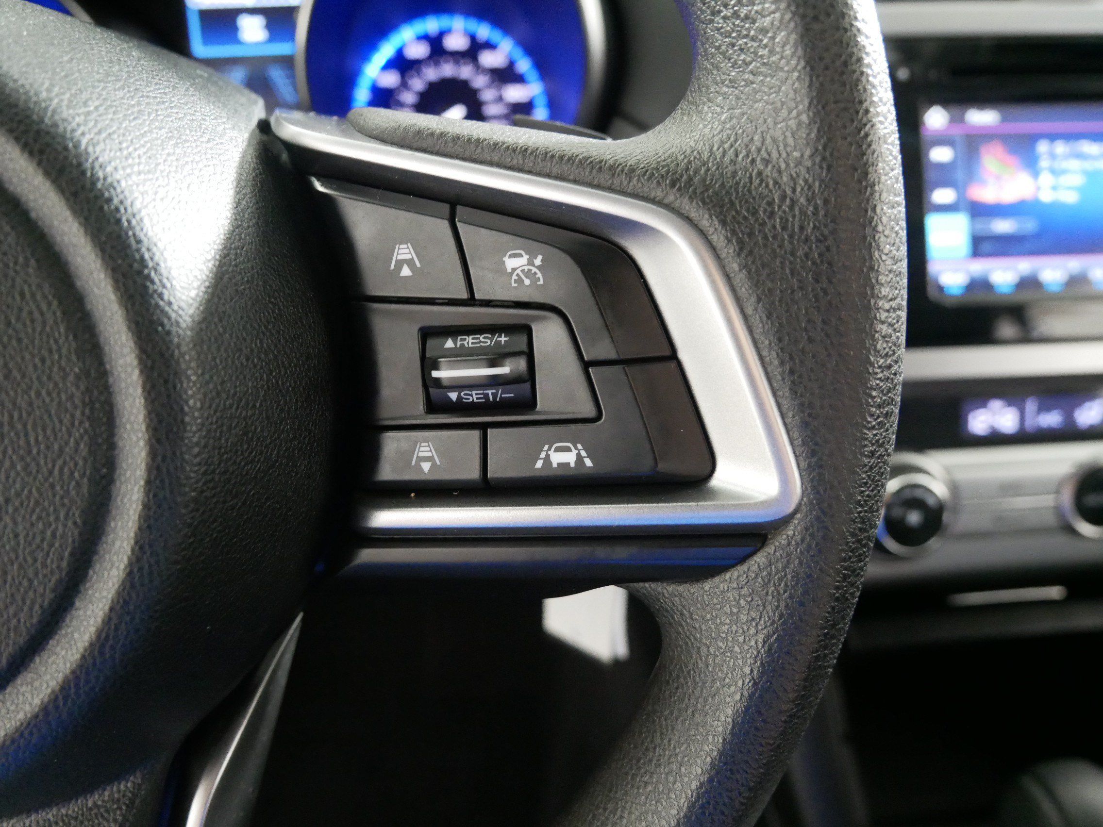 Used 2019 Subaru Outback 2.5i AWD/4WD image 28