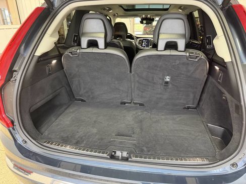 Used 2022 Volvo XC90 T8 Inscription image 20