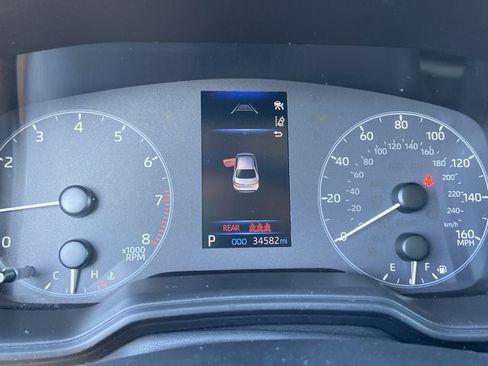 Used 2024 Toyota Corolla LE image 21