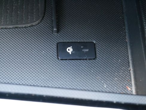 Used 2025 Hyundai Elantra Sport image 20