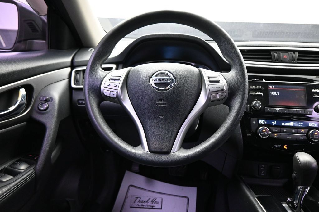 Used 2015 Nissan Rogue SV AWD/4WD image 14
