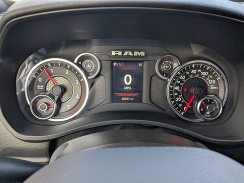 Used 2024 RAM 2500 Big Horn image 27