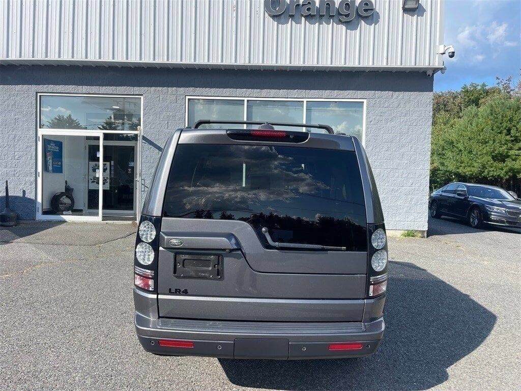 Used 2015 Land Rover LR4 HSE AWD/4WD image 5