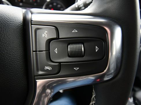 Used 2023 Chevrolet Blazer LT w/ Sound & Technology Package AWD/4WD image 23