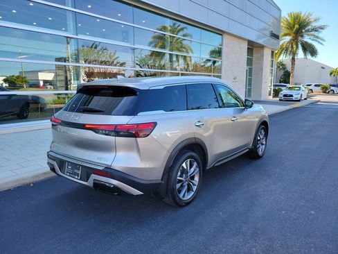 Certified 2023 INFINITI QX60 Luxe w/ Cargo Package image 4