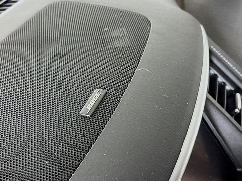 Used 2020 Nissan Armada SL w/ Premium Package image 21