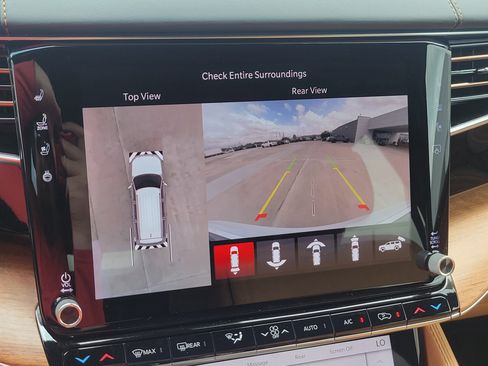 New 2025 Jeep Grand Wagoneer Series III w/ Rear Seat Video Group 1 image 26