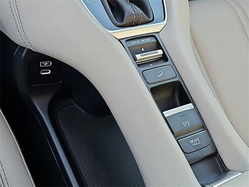 Used 2024 Honda HR-V EX-L image 23