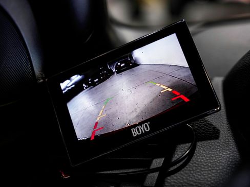 Used 2011 BMW 128i 128i image 17